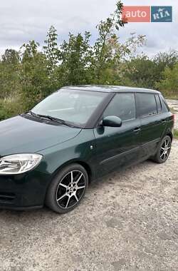 Хэтчбек Skoda Fabia 2007 в 