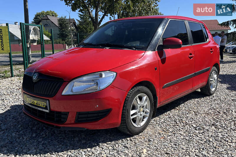 Хэтчбек Skoda Fabia 2012 в Коломые