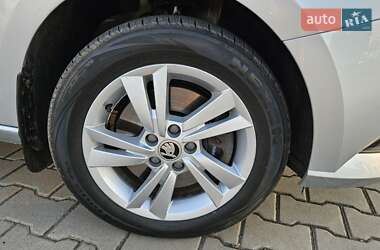 Хэтчбек Skoda Fabia 2020 в 