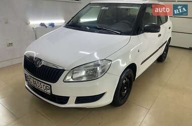 Хэтчбек Skoda Fabia 2012 в Львове
