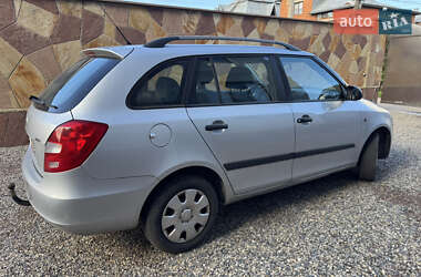 Универсал Skoda Fabia 2009 в 