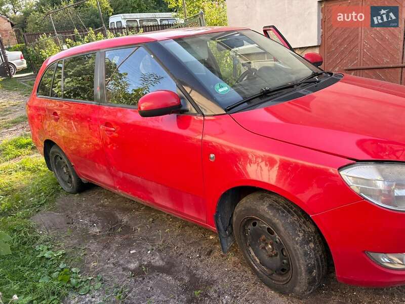 Универсал Skoda Fabia 2011 в Львове