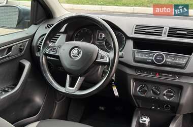 Хэтчбек Skoda Fabia 2018 в 