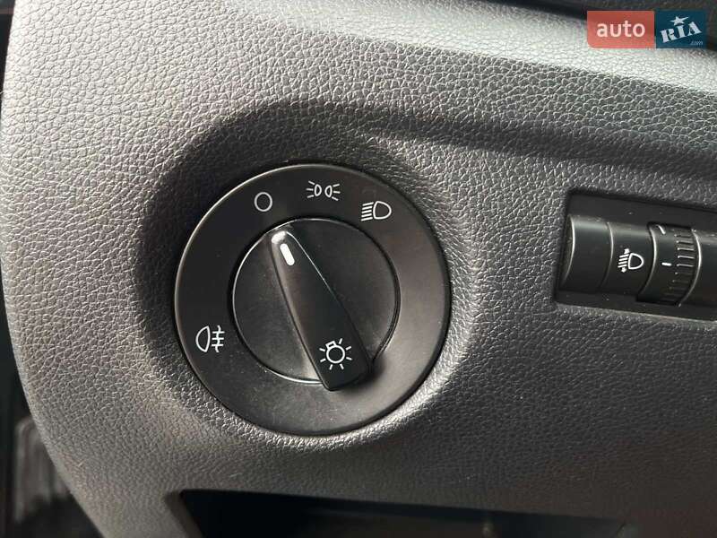 Хэтчбек Skoda Fabia 2009 в Владимире
