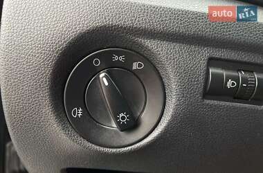 Хэтчбек Skoda Fabia 2009 в 