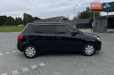 Хэтчбек Skoda Fabia 2009 в 