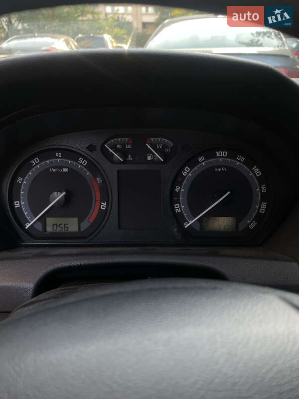 Универсал Skoda Fabia 2005 в Киеве