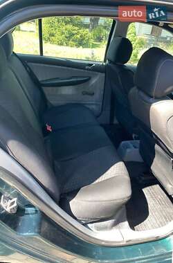 Хетчбек Skoda Fabia 2001 в 