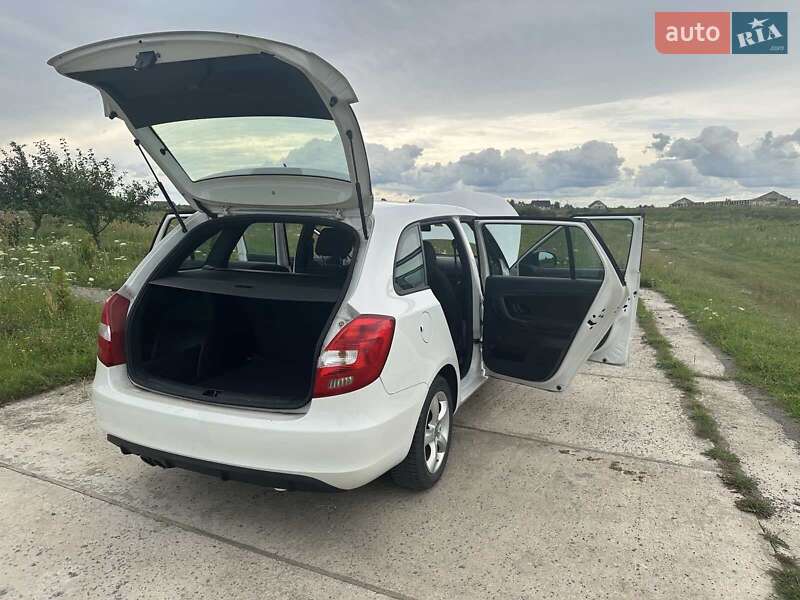 Універсал Skoda Fabia 2012 в Сарнах