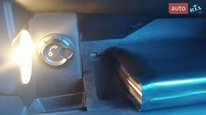 Універсал Skoda Fabia 2006 в Чернігові фото 14 Універсал Skoda Fabia 2006 в Чернігові