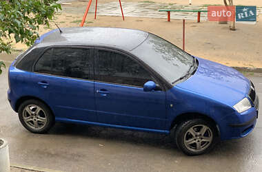 Хэтчбек Skoda Fabia 2004 в 