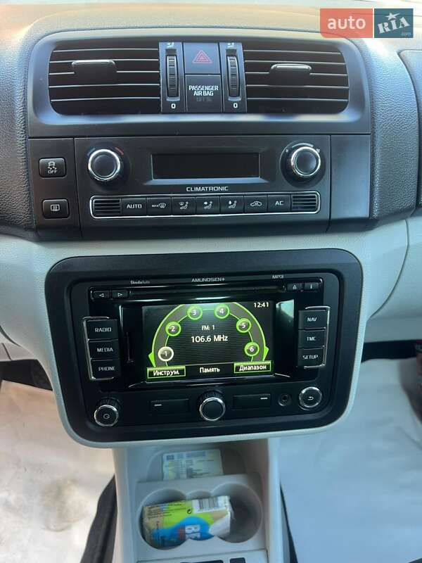 Универсал Skoda Fabia 2012 в Звягеле