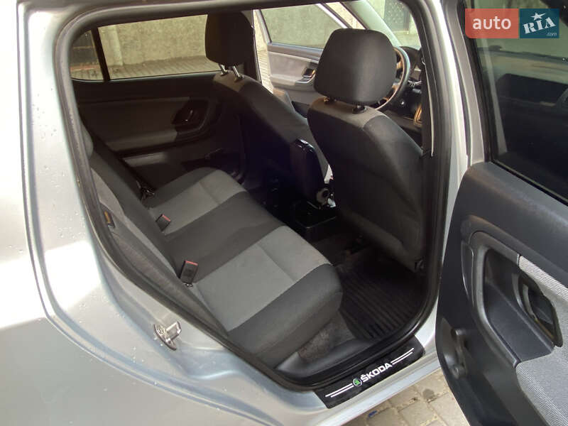 Хэтчбек Skoda Fabia 2010 в Дублянах