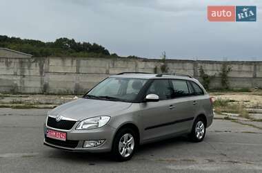 Універсал Skoda Fabia 2010 в Вінниці