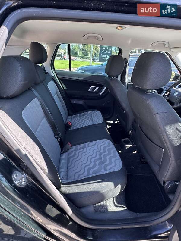 Універсал Skoda Fabia 2008 в Луцьку