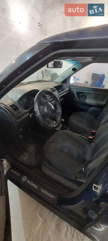 Універсал Skoda Fabia 2010 в Харкові