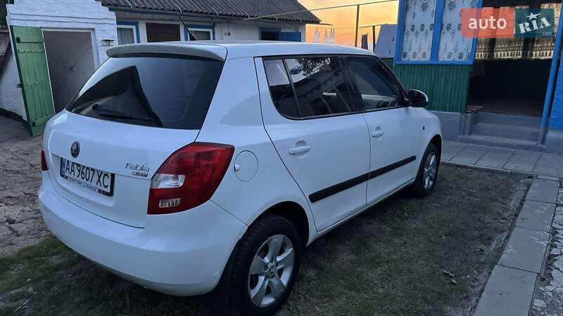 Хетчбек Skoda Fabia 2008 в Києві