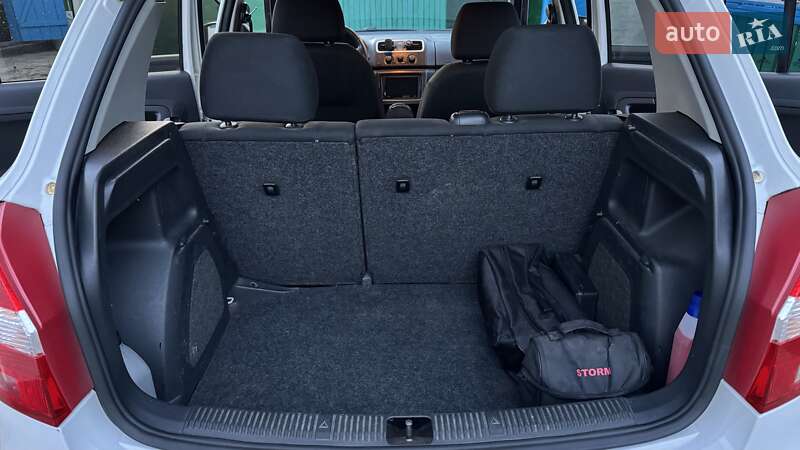 Хетчбек Skoda Fabia 2008 в Києві
