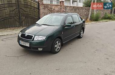 Седан Skoda Fabia 2002 в 