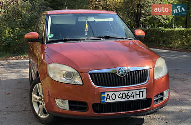 Хэтчбек Skoda Fabia 2007 в 