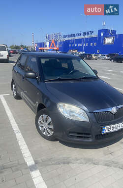 Хэтчбек Skoda Fabia 2008 в Виннице