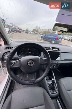 Хэтчбек Skoda Fabia 2017 в 