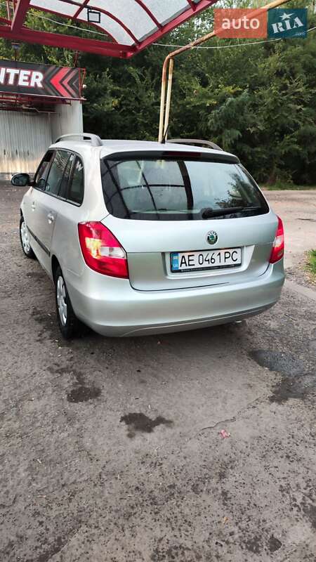 Универсал Skoda Fabia 2009 в Кривом Роге