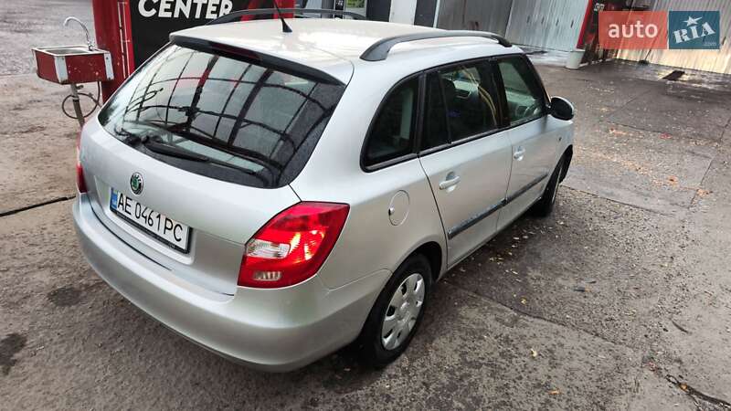 Универсал Skoda Fabia 2009 в Кривом Роге