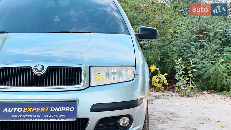 Хетчбек Skoda Fabia 2005 в Дніпрі