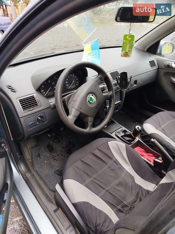 Универсал Skoda Fabia 2003 в Виннице