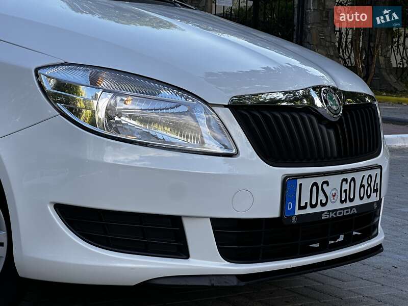Хэтчбек Skoda Fabia 2011 в Дрогобыче