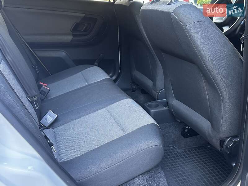 Хэтчбек Skoda Fabia 2011 в Дрогобыче