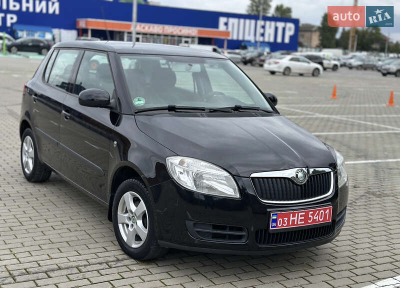 Хэтчбек Skoda Fabia 2008 в Тернополе
