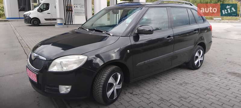 Универсал Skoda Fabia 2010 в 
