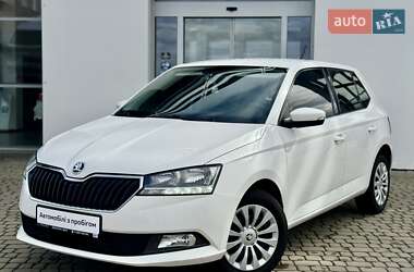 Хэтчбек Skoda Fabia 2019 в 