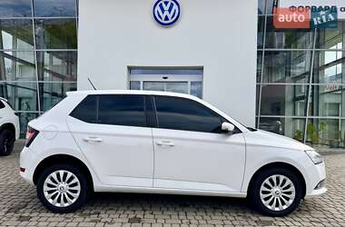 Хэтчбек Skoda Fabia 2019 в 