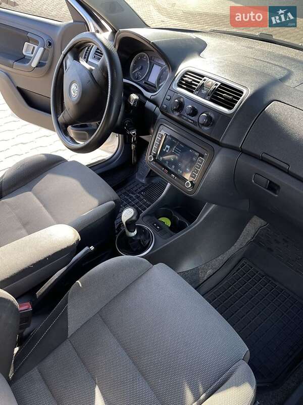 Хэтчбек Skoda Fabia 2008 в Кривом Роге