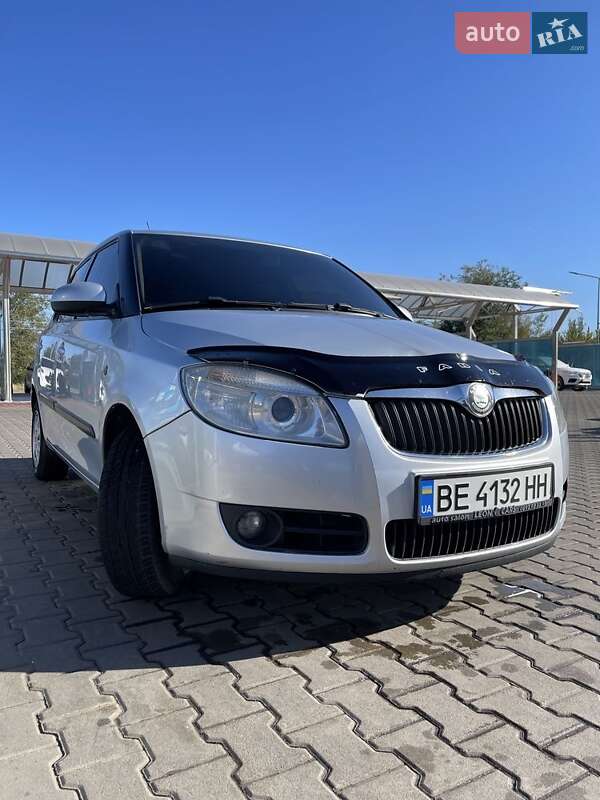 Хэтчбек Skoda Fabia 2008 в Кривом Роге