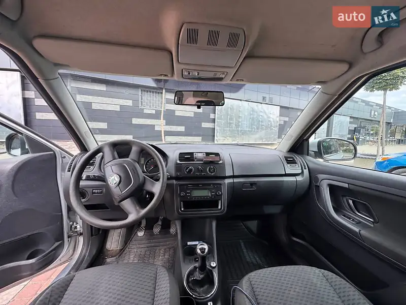 Skoda Fabia 2011 VIN TMBEM25JXC3008715 фото оголошення 9 з 51