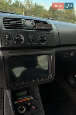 Хетчбек Skoda Fabia 2011 в  фото 7 Хетчбек Skoda Fabia 2011 в