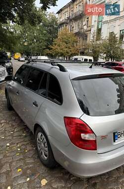 Універсал Skoda Fabia 2012 в  фото 3 Універсал Skoda Fabia 2012 в