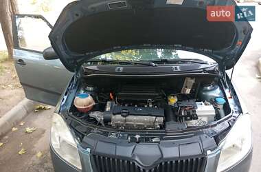 Универсал Skoda Fabia 2010 в 