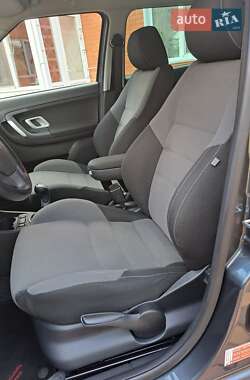 Хэтчбек Skoda Fabia 2008 в 