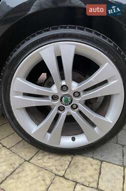 Хэтчбек Skoda Fabia 2009 в 