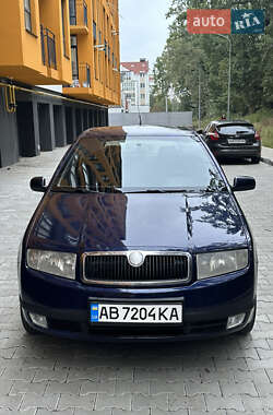 Хэтчбек Skoda Fabia 2003 в 