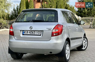 Хэтчбек Skoda Fabia 2007 в 