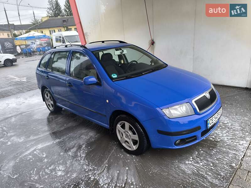 Універсал Skoda Fabia 2006 в Чернівцях