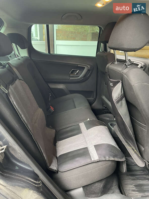 Хэтчбек Skoda Fabia 2010 в Киеве