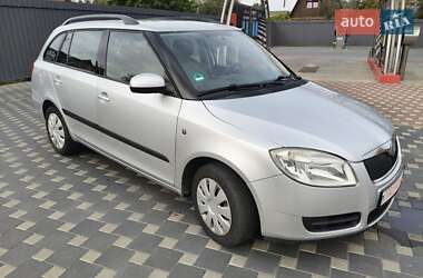 Универсал Skoda Fabia 2008 в Полтаве