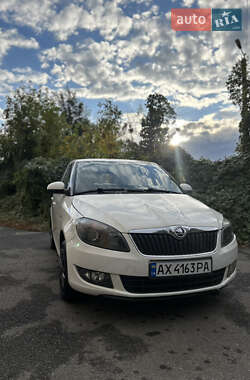 Хэтчбек Skoda Fabia 2014 в Харькове